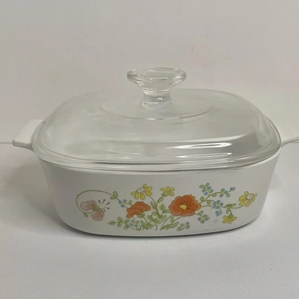 Corning Ware Wild Flowers 2 Liter Casserole A-2-B  with Pyrex A-9-C Lid